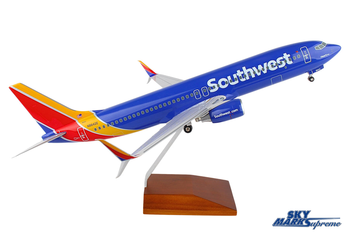 SKYMARKS SOUTHWEST 737-800 1/100 W/GEAR & WOOD STAND HEART The Airplane Shop.