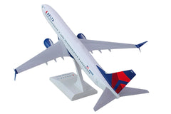 SKYMARKS DELTA 737-900 1/130 The Airplane Shop.