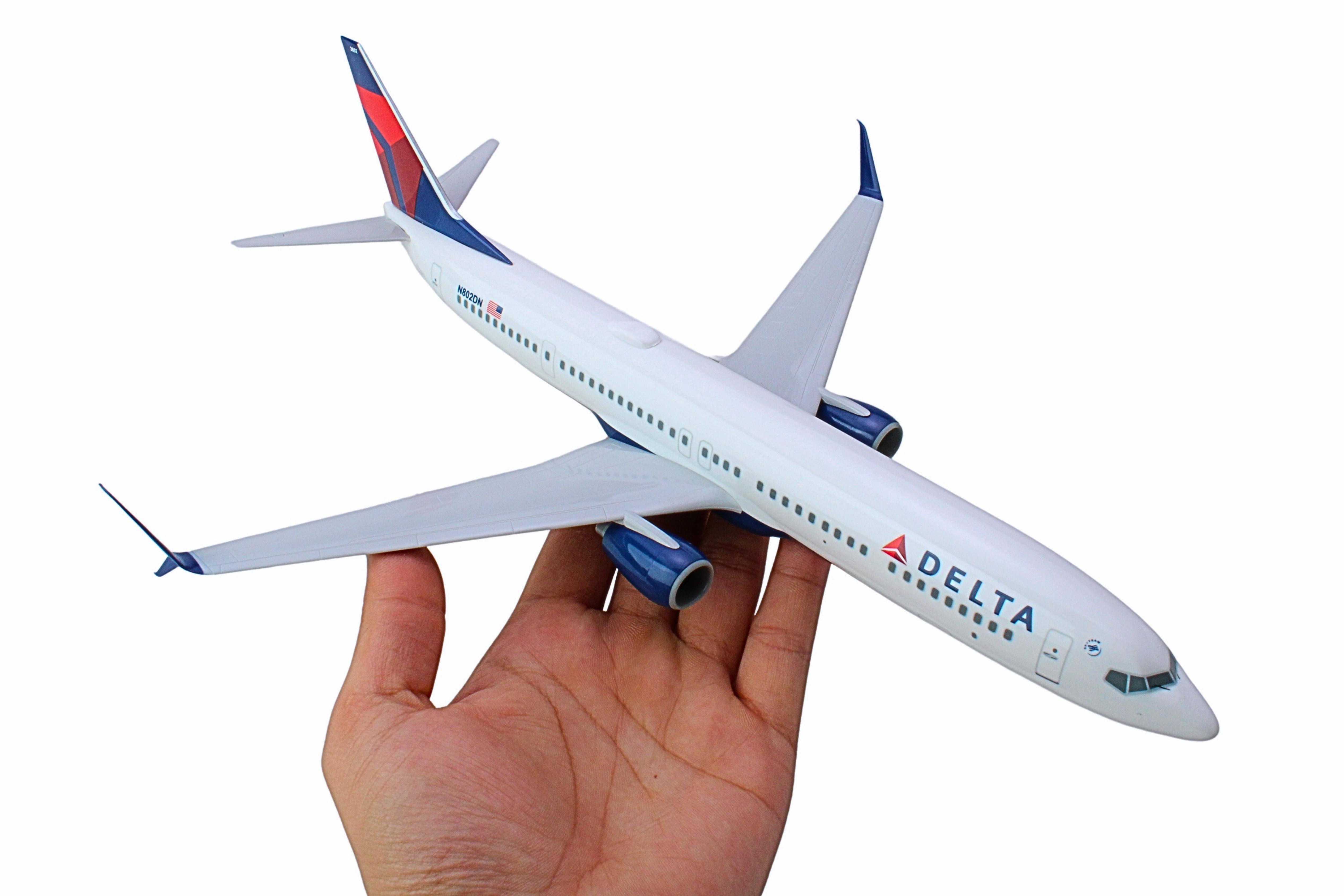 SKYMARKS DELTA 737-900 1/130 The Airplane Shop.