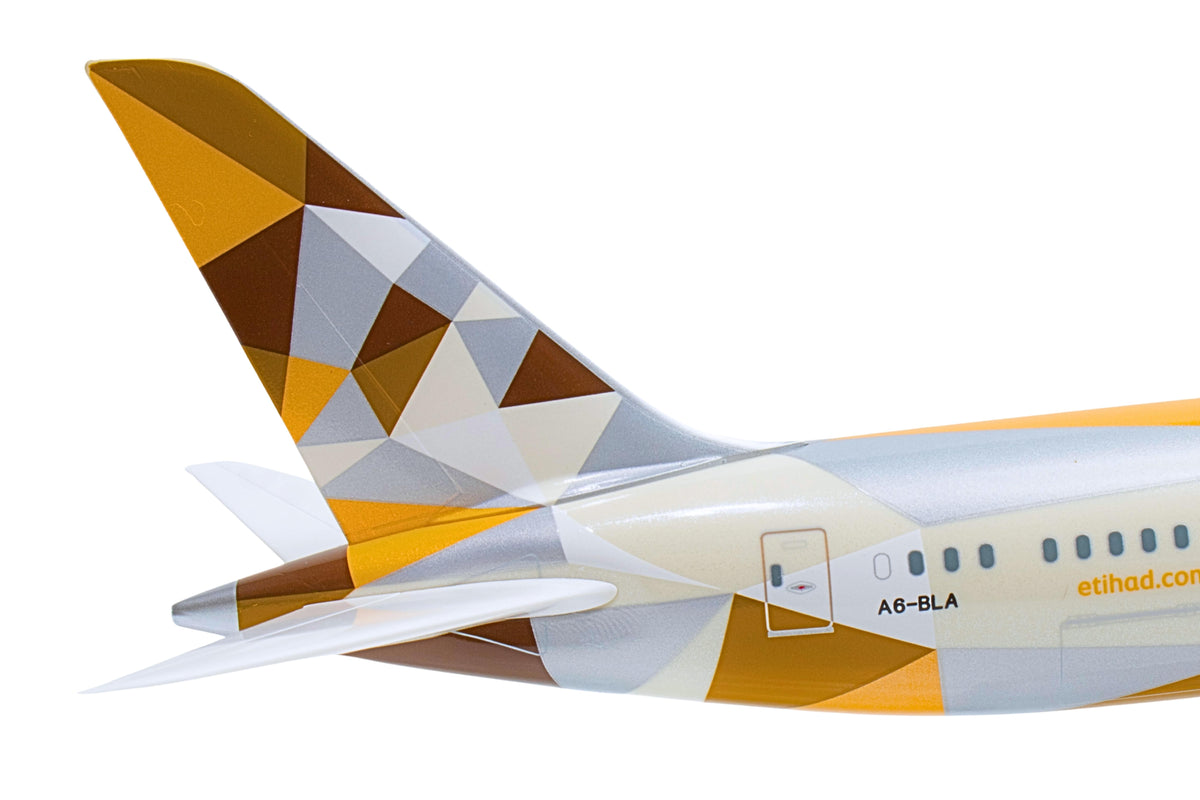 SKYMARKS ETIHAD 787-9 1/200 The Airplane Shop.