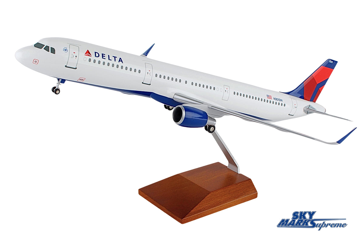 SKYMARKS DELTA A321 1/100 W/WOOD STAND & GEAR The Airplane Shop.