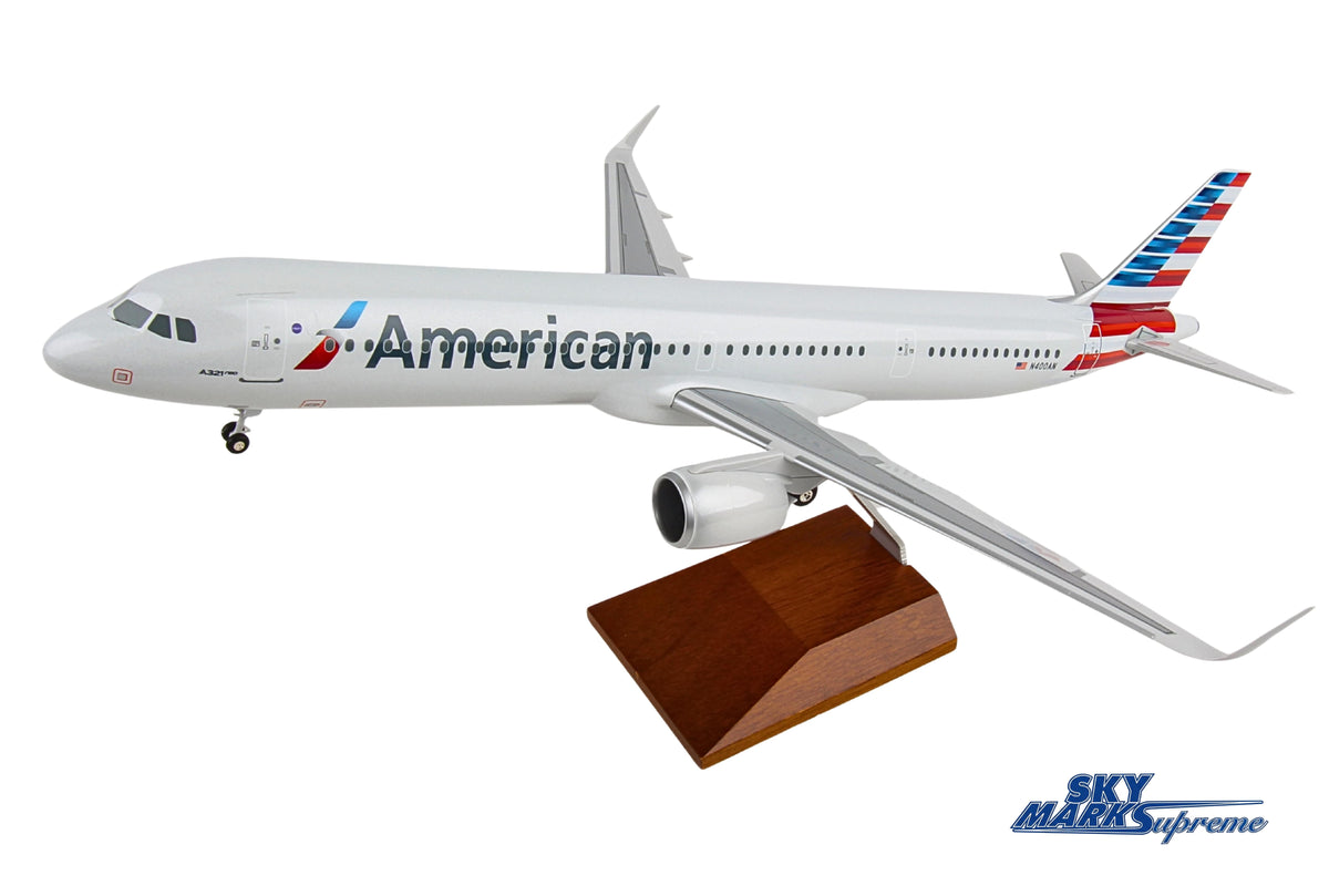 SKYMARKS AMERICAN A321NEO 1/100 W/WOOD STAND & GEAR