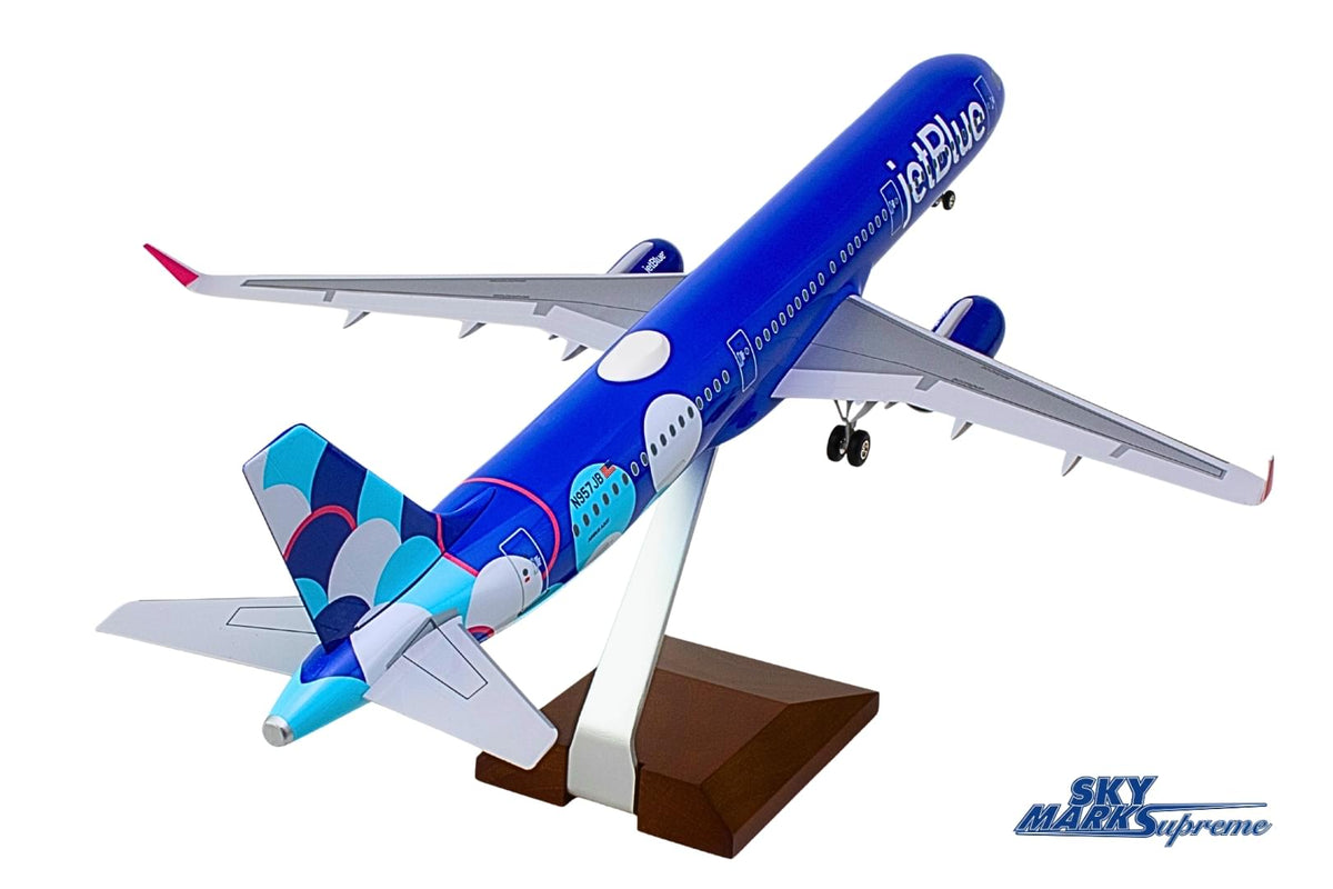 SKYMARKS JETBLUE A321 1/100 BALLOONS W/WOOD STAND & GEAR The Airplane Shop.