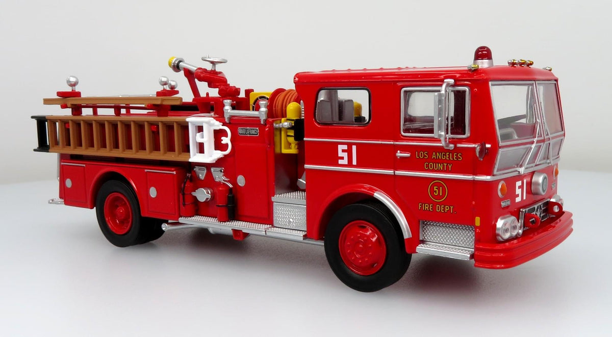 LA COUNTY ENGINE 51 WARD LAFRANCE AMBASSADOR FIRE 1/50 (**) The Airplane Shop.