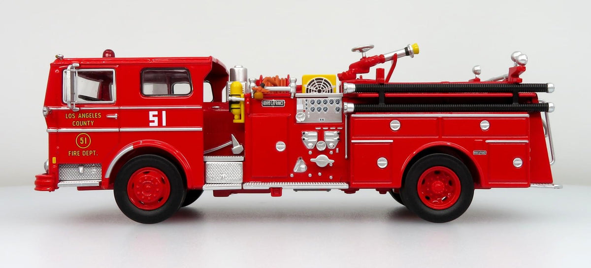 LA COUNTY ENGINE 51 WARD LAFRANCE AMBASSADOR FIRE 1/50 (**) The Airplane Shop.