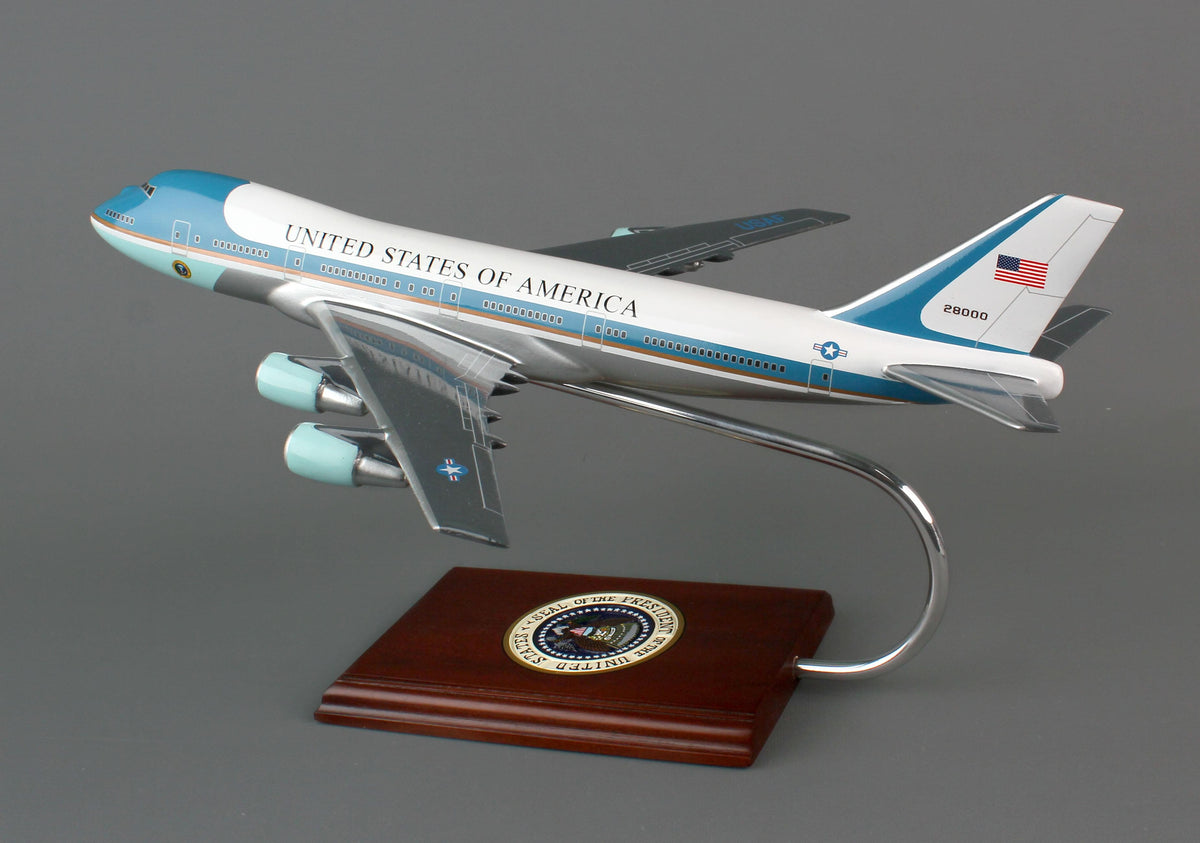 EXEC SER VC25 B747-200 AIR FORCE ONE 1/144 (CVC25) (**) The Airplane Shop.
