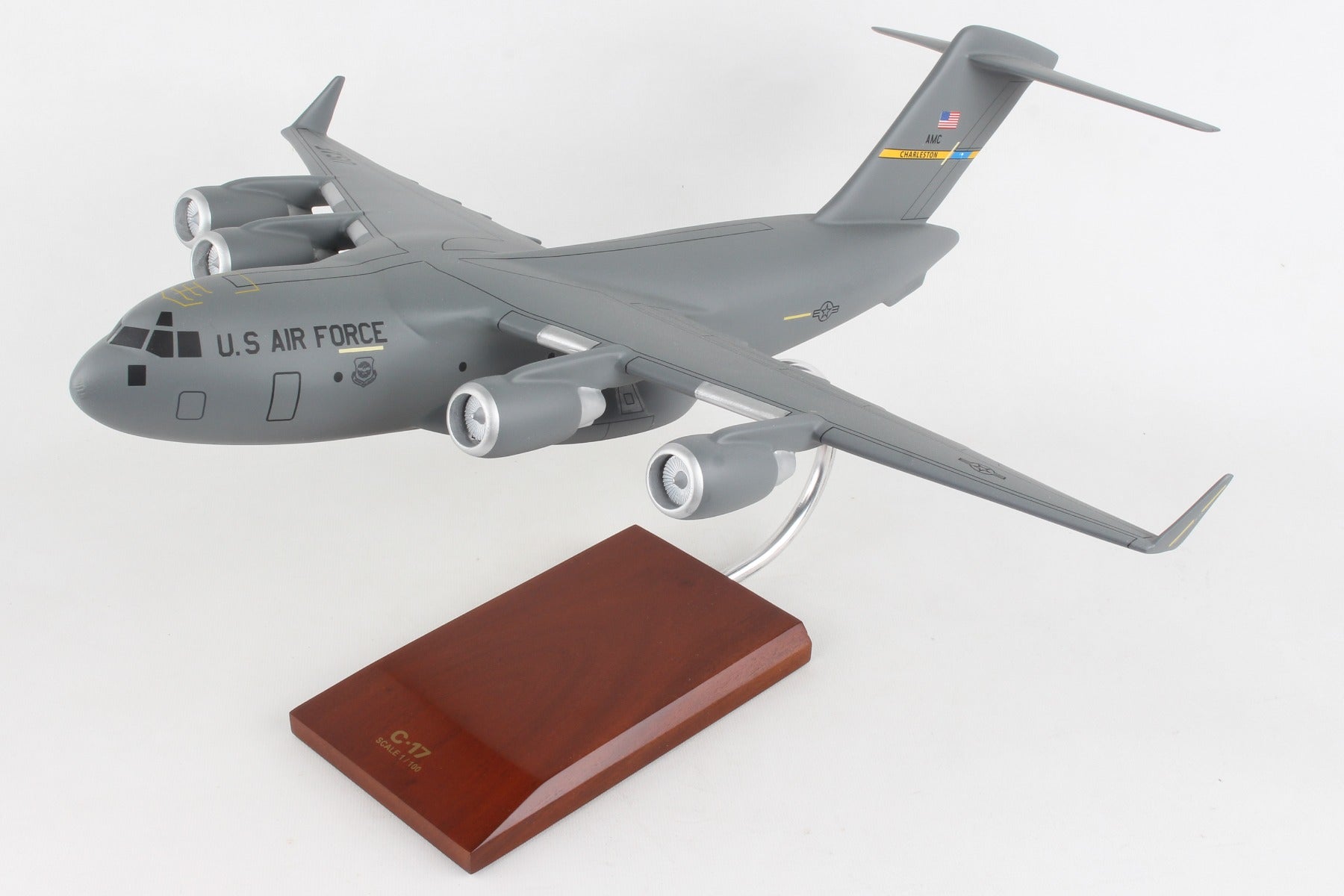 EXEC SER C-17 1/100 CHARLESTON AFB (**)