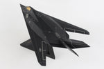 EXEC SER USAF F-117A BLACKJET 1/48 (CF117TR) (**) The Airplane Shop.