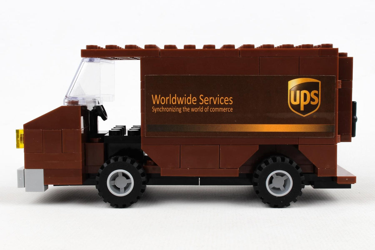 UPS 111 PIECE PACKAGE CAR CONSTRUCTION TOY (**) The Airplane Shop.