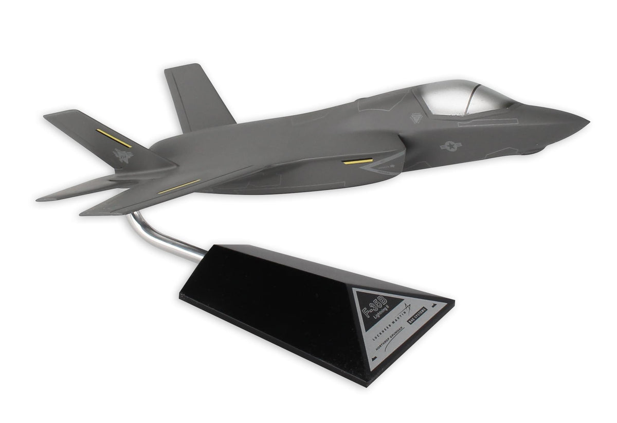 EXEC SER F-35B JSF USMC 1/48 STOVL (CF035B1TR) (**) The Airplane Shop.