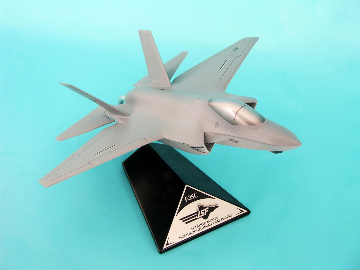 EXEC SER F-35C CV/JSF USN 1/40 (CF035C2TR) (**) The Airplane Shop.