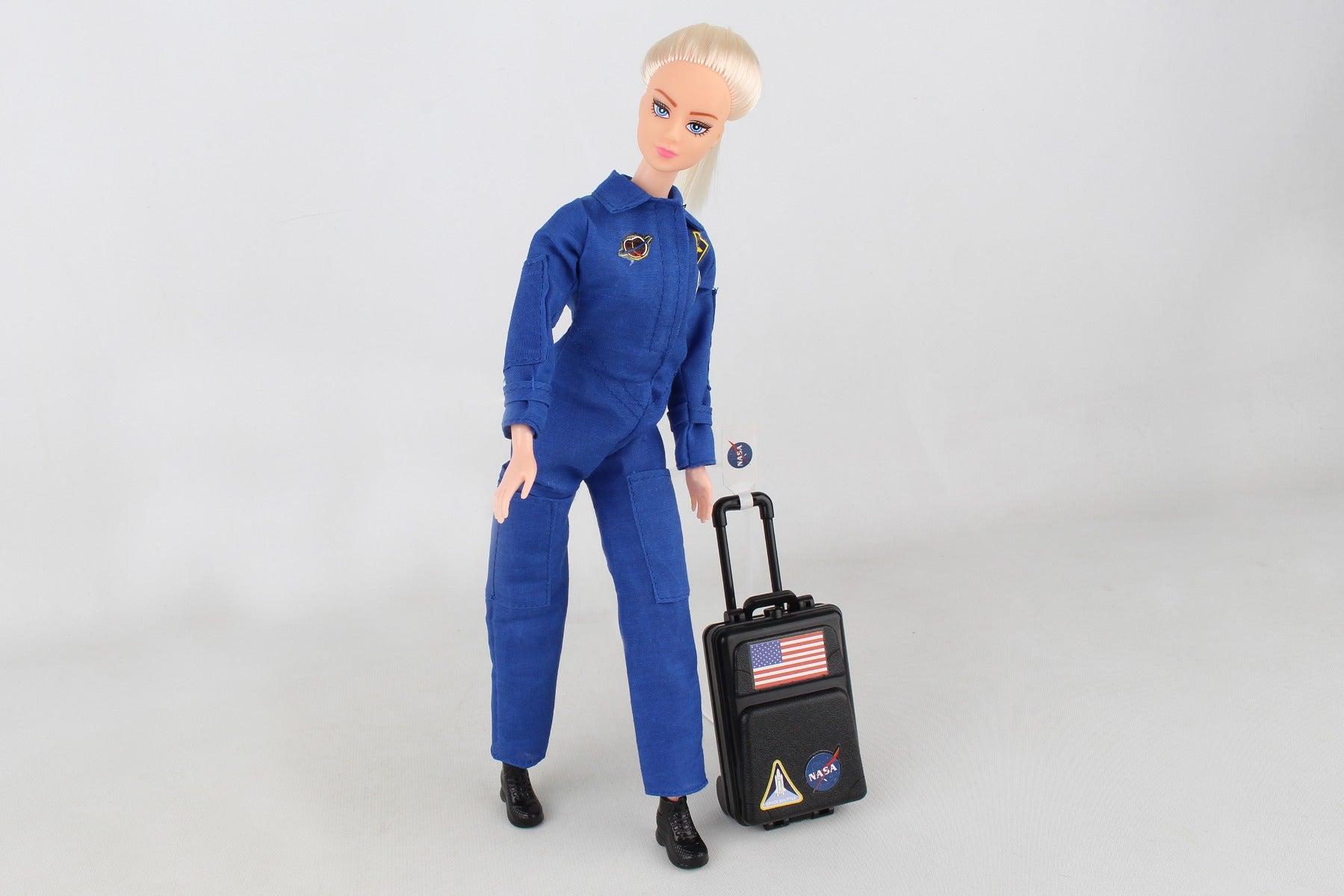 ASTRONAUT DOLL IN BLUE SUIT IN BOX