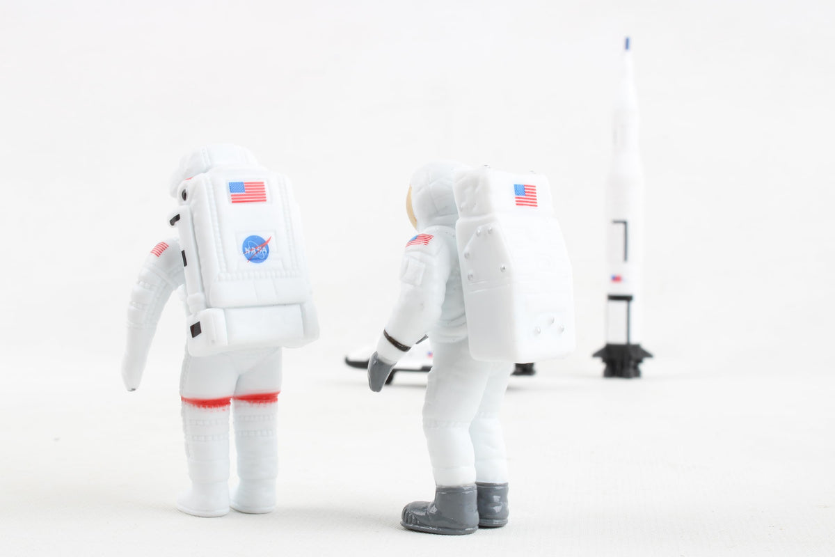 SPACE ADVENTURE ASTRONAUT AND SPACECRAFT SET The Airplane Shop.