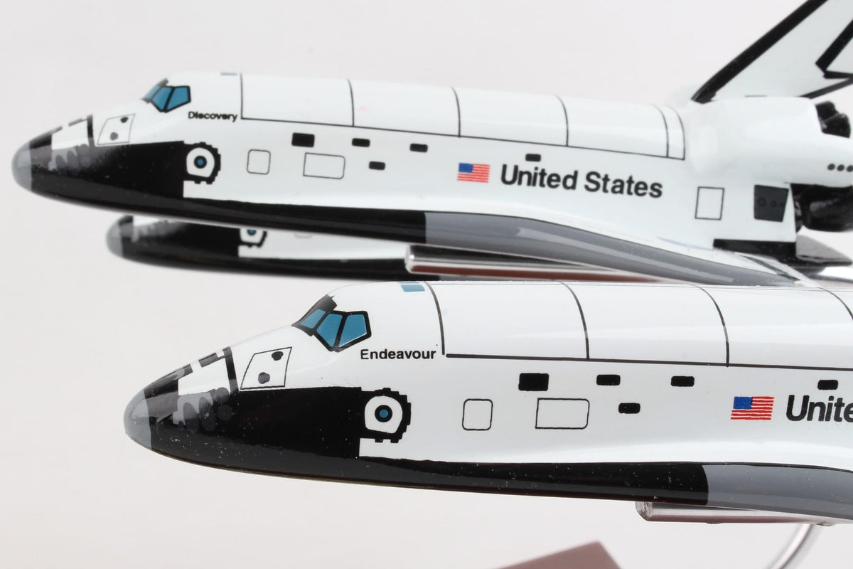 EXEC SER SPACE SHUTTLE (3 ACTIVE) COLLECTION 1/200 (**) The Airplane Shop.