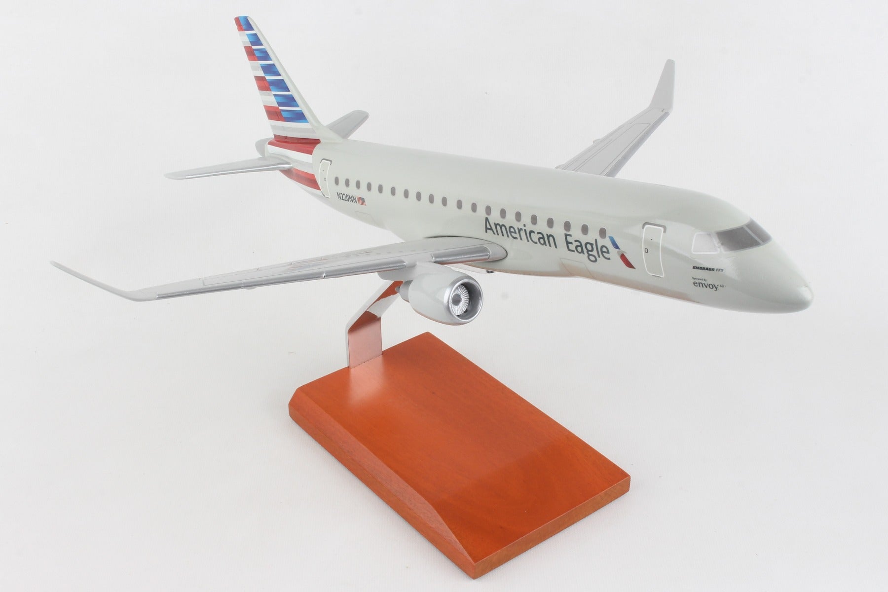 EXEC SER AMERICAN E175 1/72 ENVOY (**)