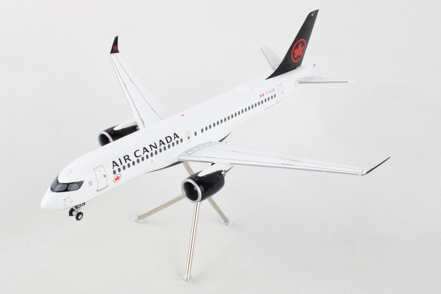 GEMINI200 AIR CANADA A220-300 1/200 REG#C-GJXE