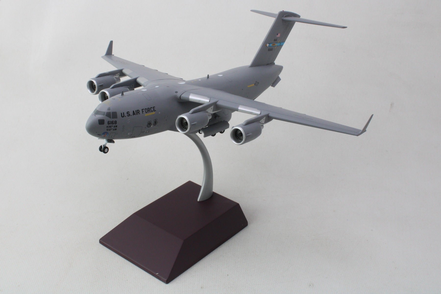 GEMINI200 USAF C17A 1/200 06-6168 DOVER AFB