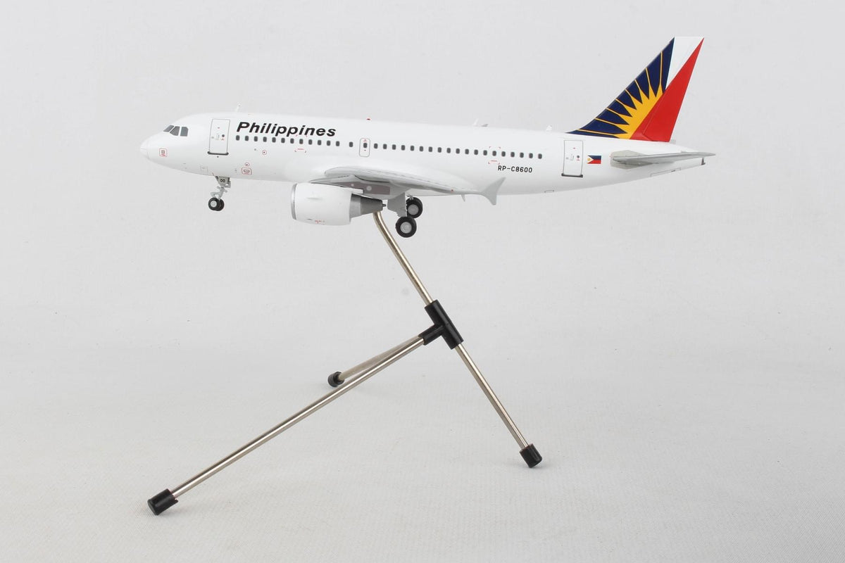 GEMINI200 PHILIPPINE A319 1/2000 REG