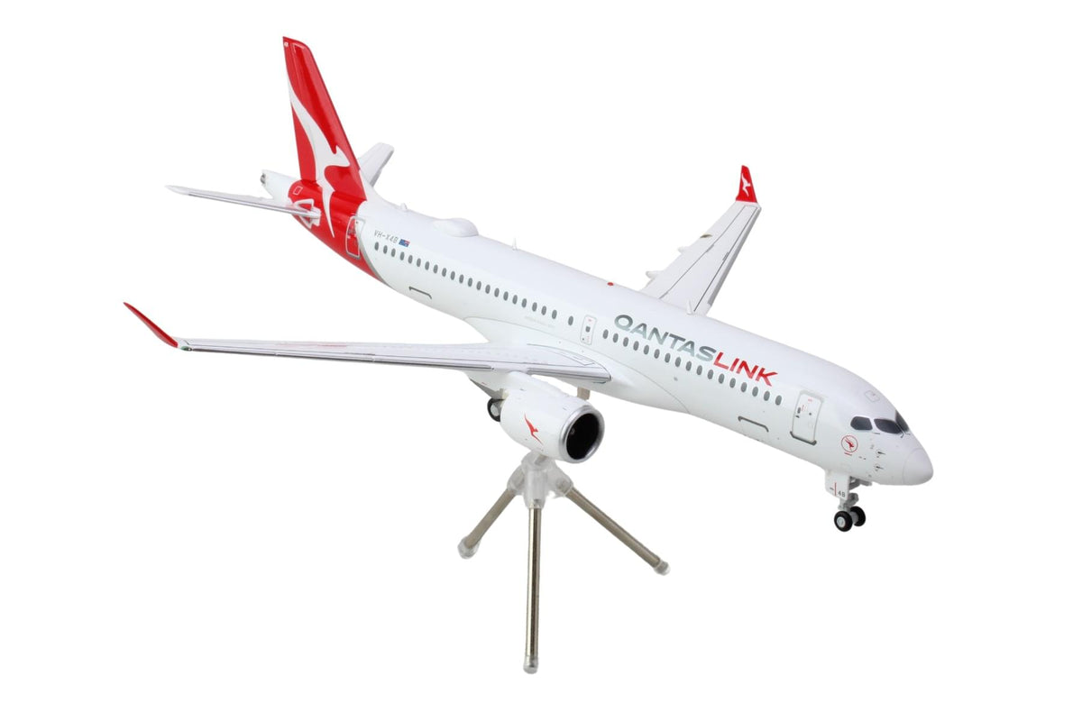 GEMINI200 QANTASLINK A220-300 1/200 REG#VH-4XB (**) The Airplane Shop.