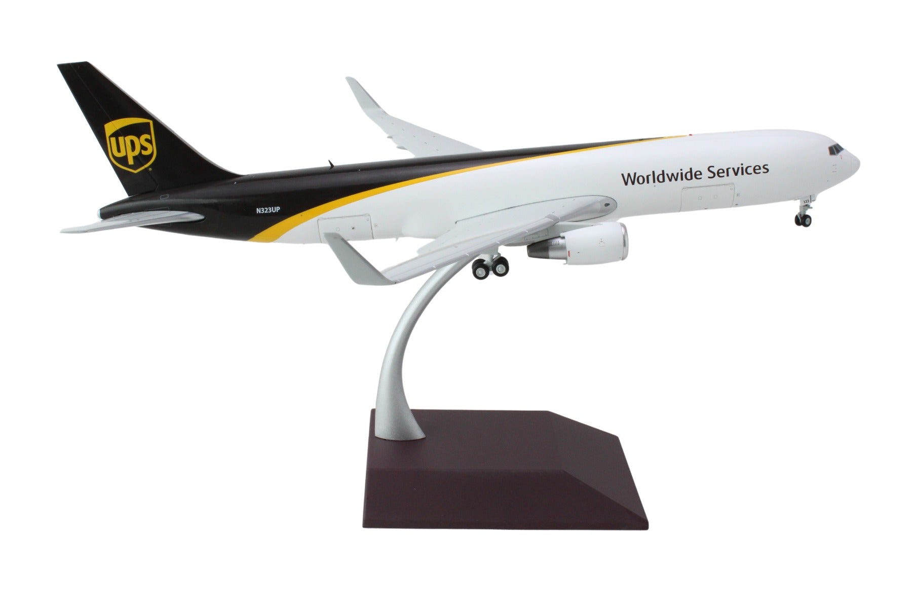 ヘルパ　飛行機模型　UPS 航空　B767-300F 1/500 いま人気のアイテム 飛行機模型 ヘルパ UPS 1/500オンライン