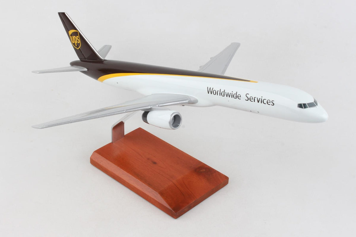 EXEC SER UPS 757-200F 1/100 NEW LIVERY (**) The Airplane Shop.