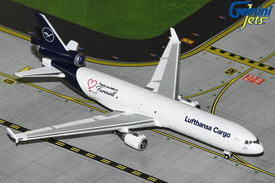 GEMINI LUFTHANSA CARGO MD-11F 1/400 FAREWELL MD-11 D-ALCC The Airplane Shop.