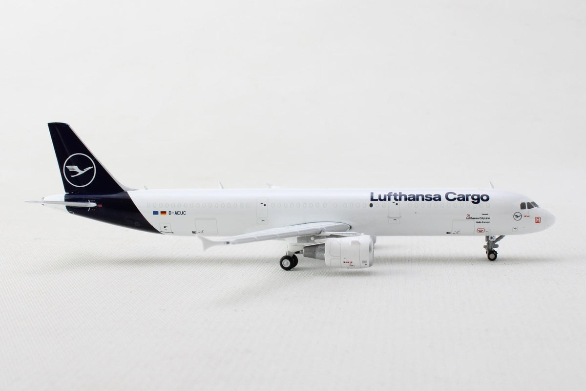 GEMINI LUFTHANSA CARGO A321P2F 1/400 REG