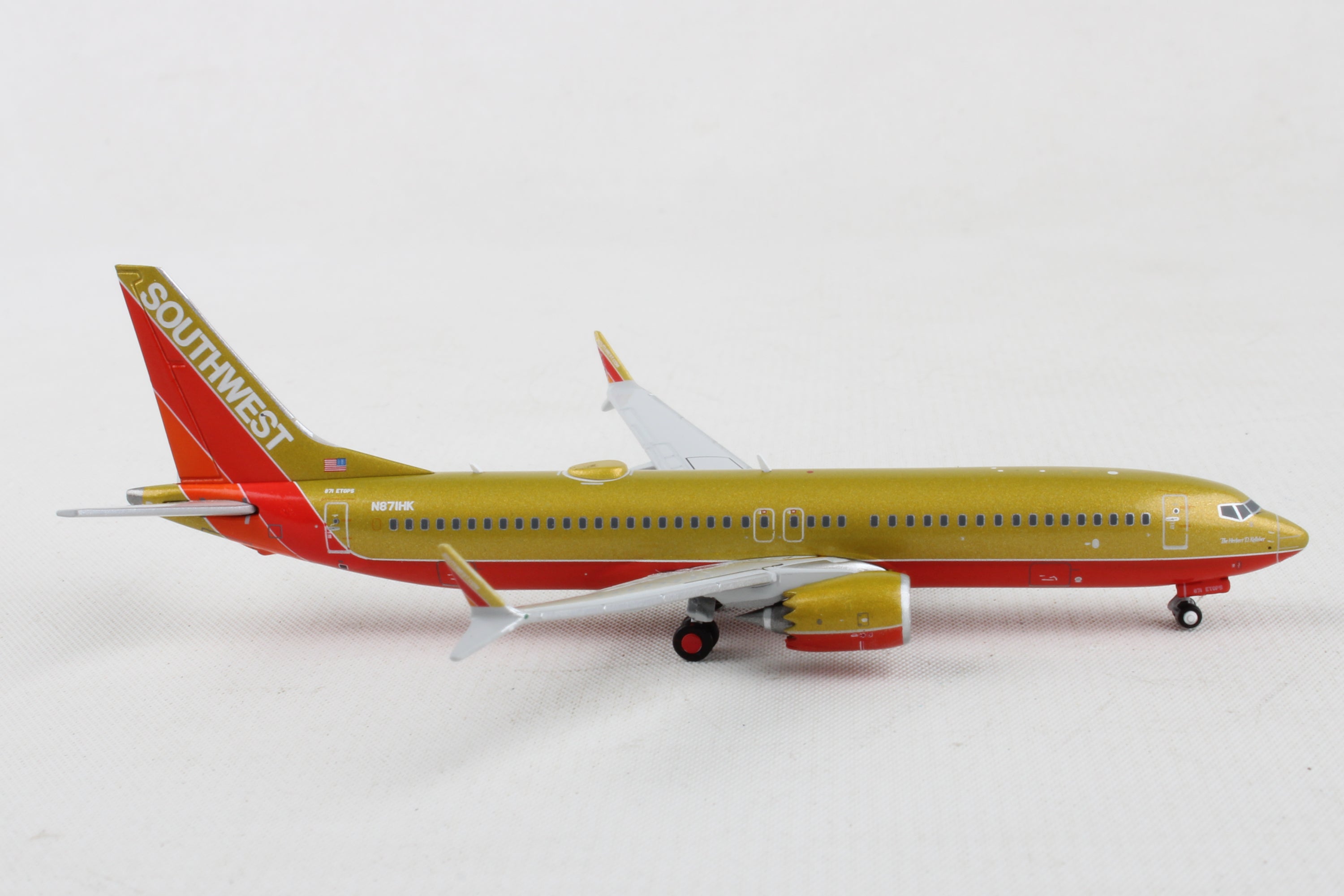 GEMINI SOUTHEST 737MAX8 1/400 HERB KELLEHER REG#N871HK