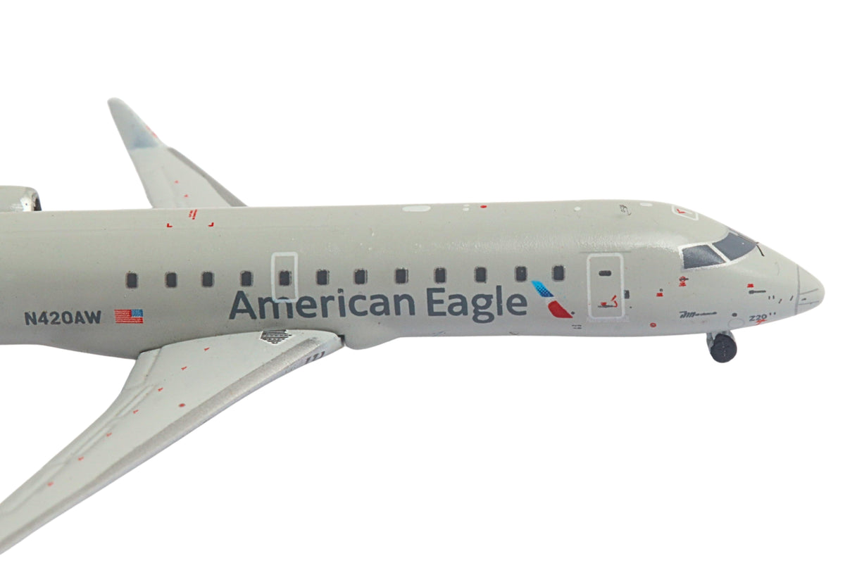 GEMINI AMERICAN EAGLE/AIR WISCONSIN CRJ200LR 1/400 N420AW The Airplane Shop.