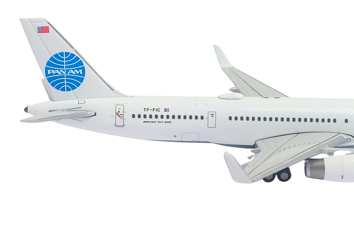 GEMINI PAN AM 757-200W 1/400 YANKEE CLIPPER II TF-FIC The Airplane Shop.