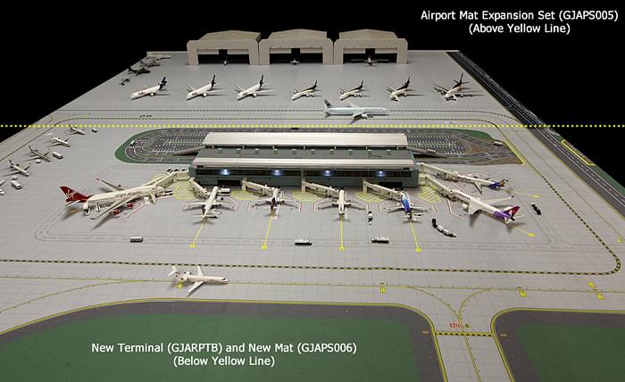 GEMINI 2 PIECE AIRPORT MATT SET **NEW VERSION** 1/200 ON BAC The Airplane Shop.