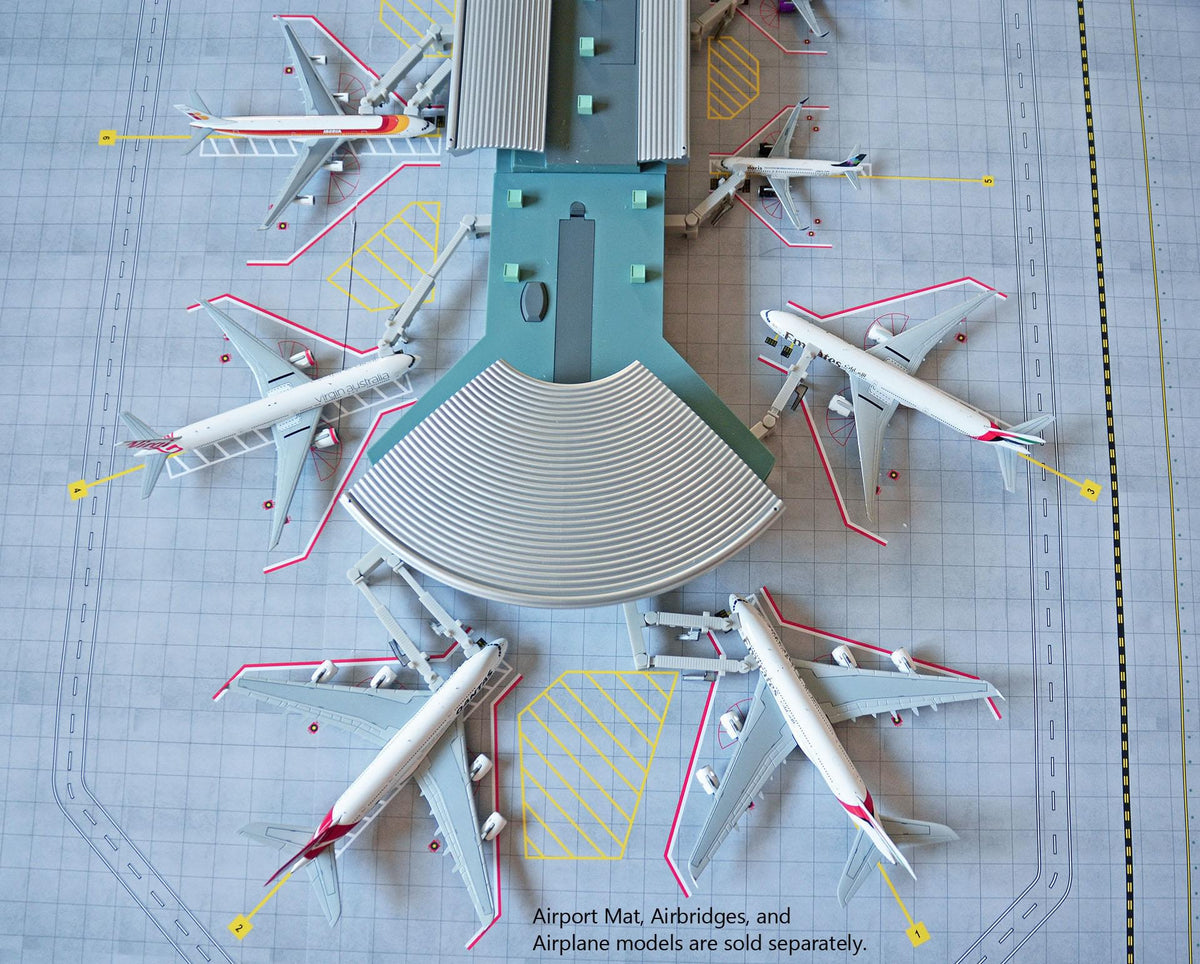 GEMINI NEW AIRPORT TERMINAL DOUBLE ROTUNDA 1/400 The Airplane Shop.