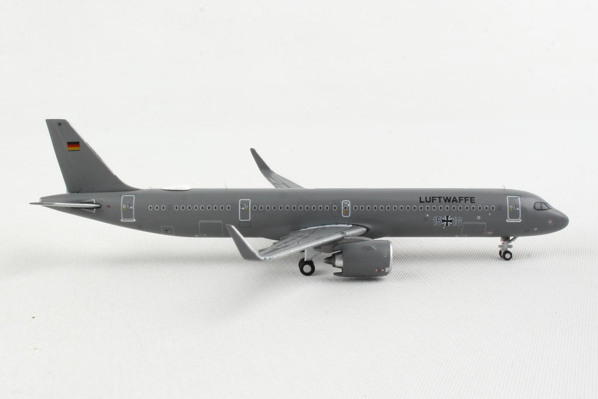 GEMINIMACS LUFTWAFFE A321NEO 1/400 15+10 (**) The Airplane Shop.
