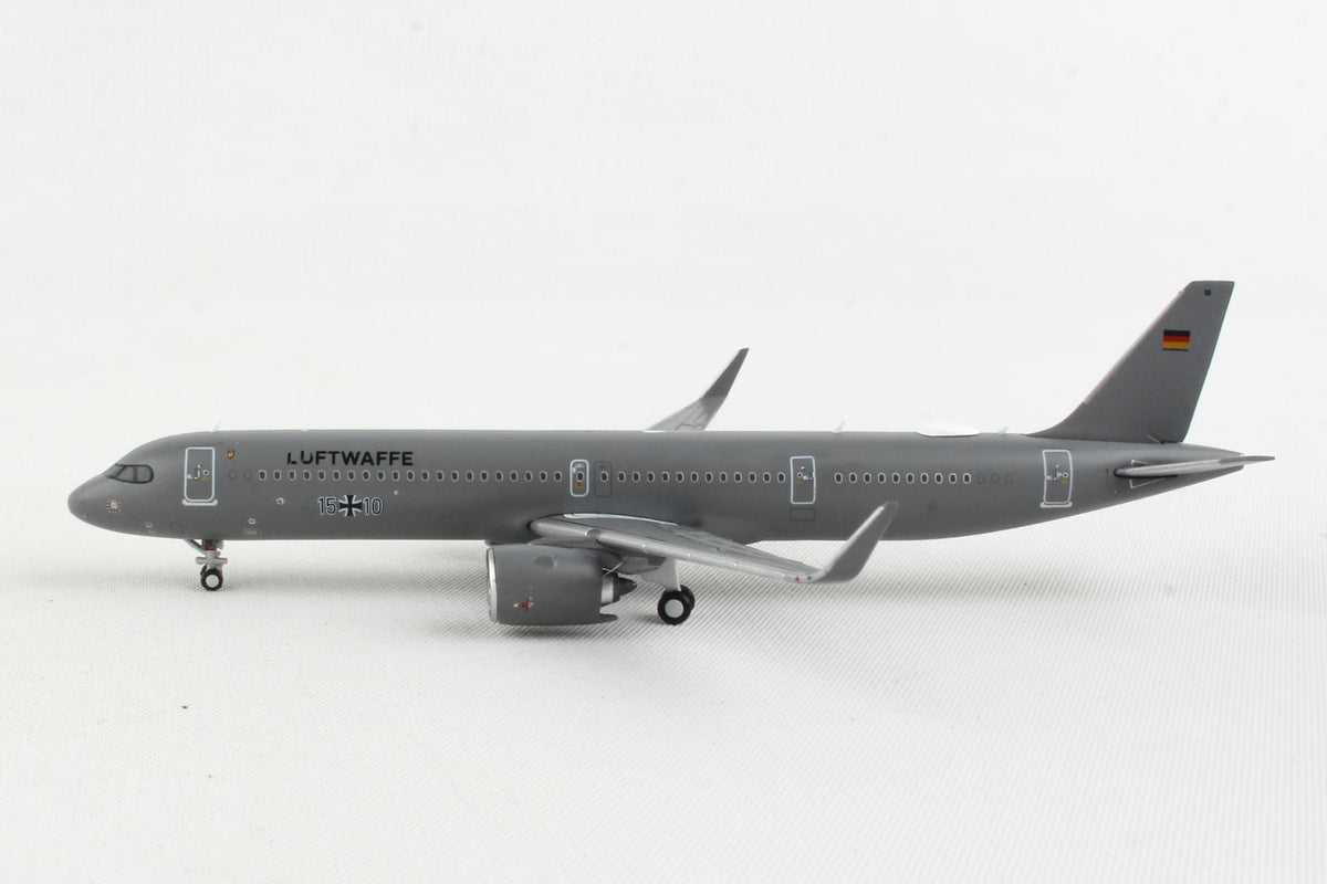 GEMINIMACS LUFTWAFFE A321NEO 1/400 15+10 (**) The Airplane Shop.