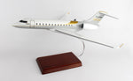 EXEC SER GLOBAL 6000 1/55 (KG6000TR) (**) The Airplane Shop.