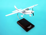 EXEC SER C-182 SKYLANE 1/32 (KC182TR) (**) The Airplane Shop.