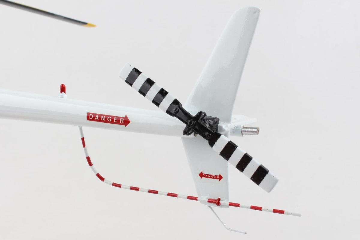 EXEC SER ROBINSON R-44 1/24 (HR44TR) (**) The Airplane Shop.