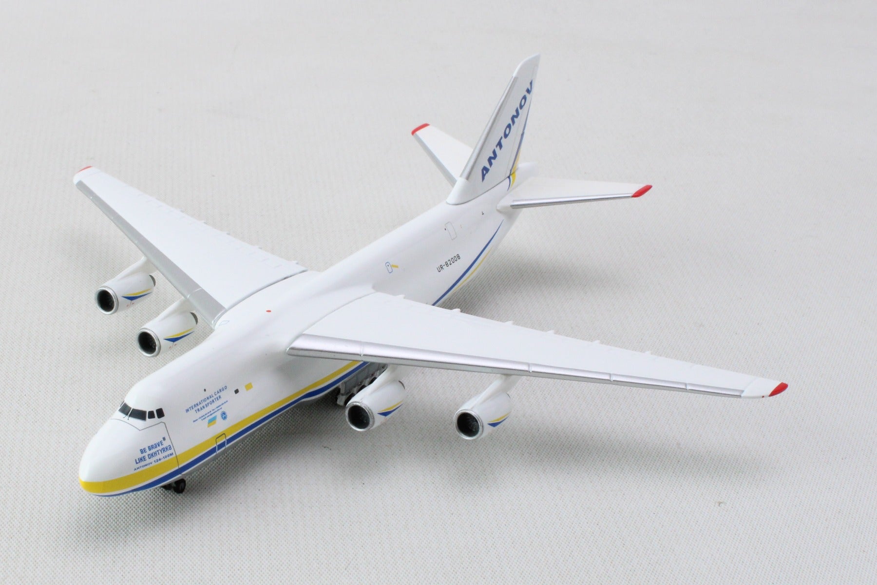 HERPA ANTONOV AN124 1/500 BE BRAVE LIKE OKHTYRKA