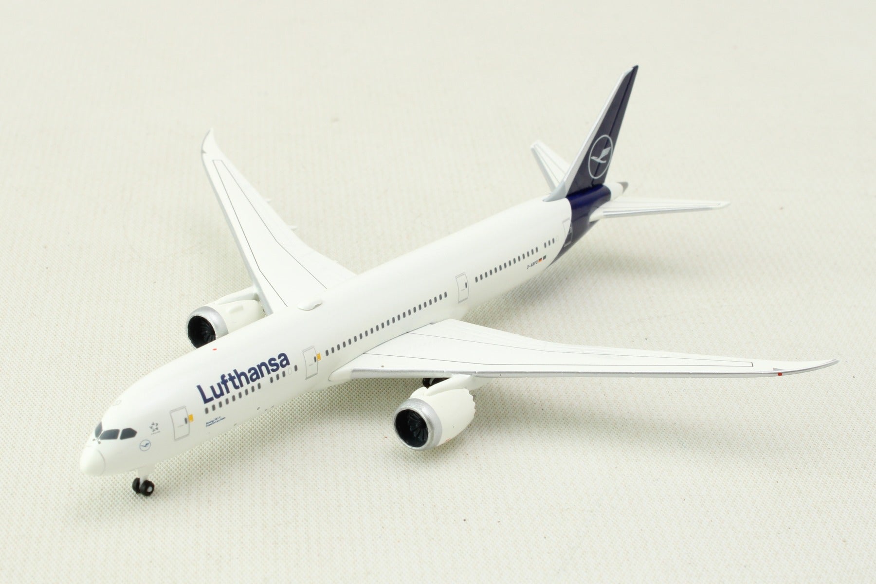 HERPA LUFTHANSA 787-9 1/500