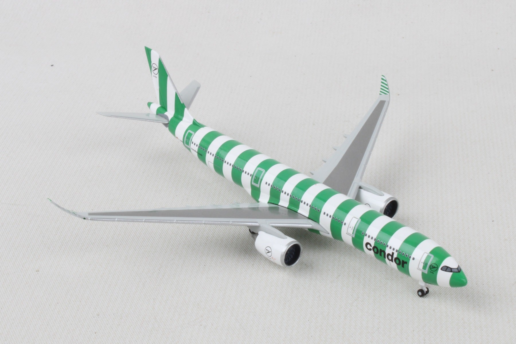 HERPA CONDOR A330-900NEO 1/500 ISLAND