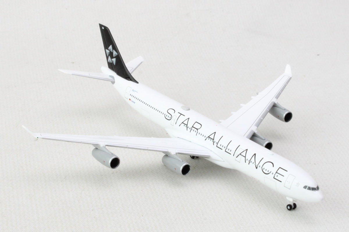 HERPA LUFTHANSA A340-300 1/500 STAR ALLIANCE (**) The Airplane Shop.