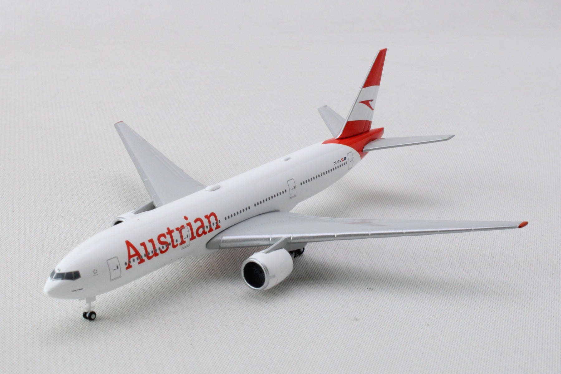 HERPA AUSTRIAN 777-200 1/500 (**)