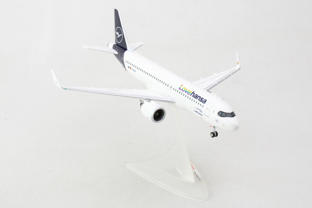 HERPA LUFTHANSA A320NEO 1/200 LOVEHANSA (**) The Airplane Shop.