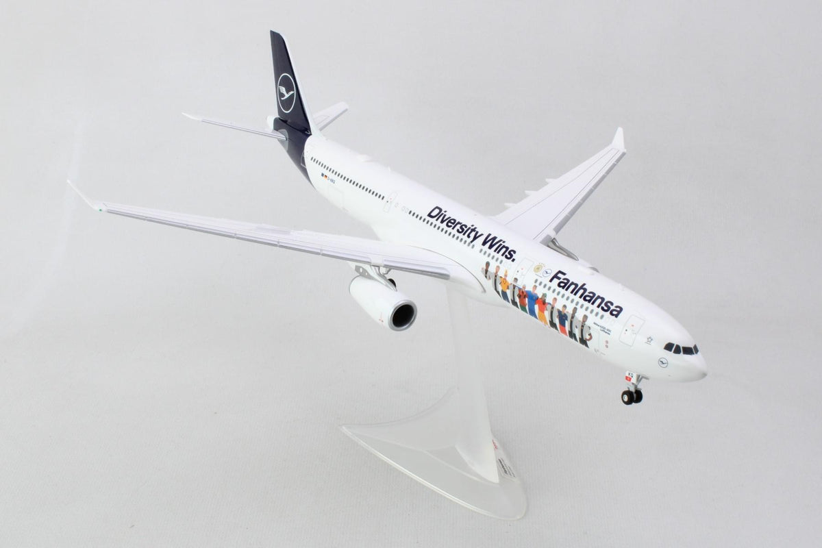 HERPA LUFTHANSA A330-300 1/200 FANHANSA DIVERSITY WINS (**) The Airplane Shop.