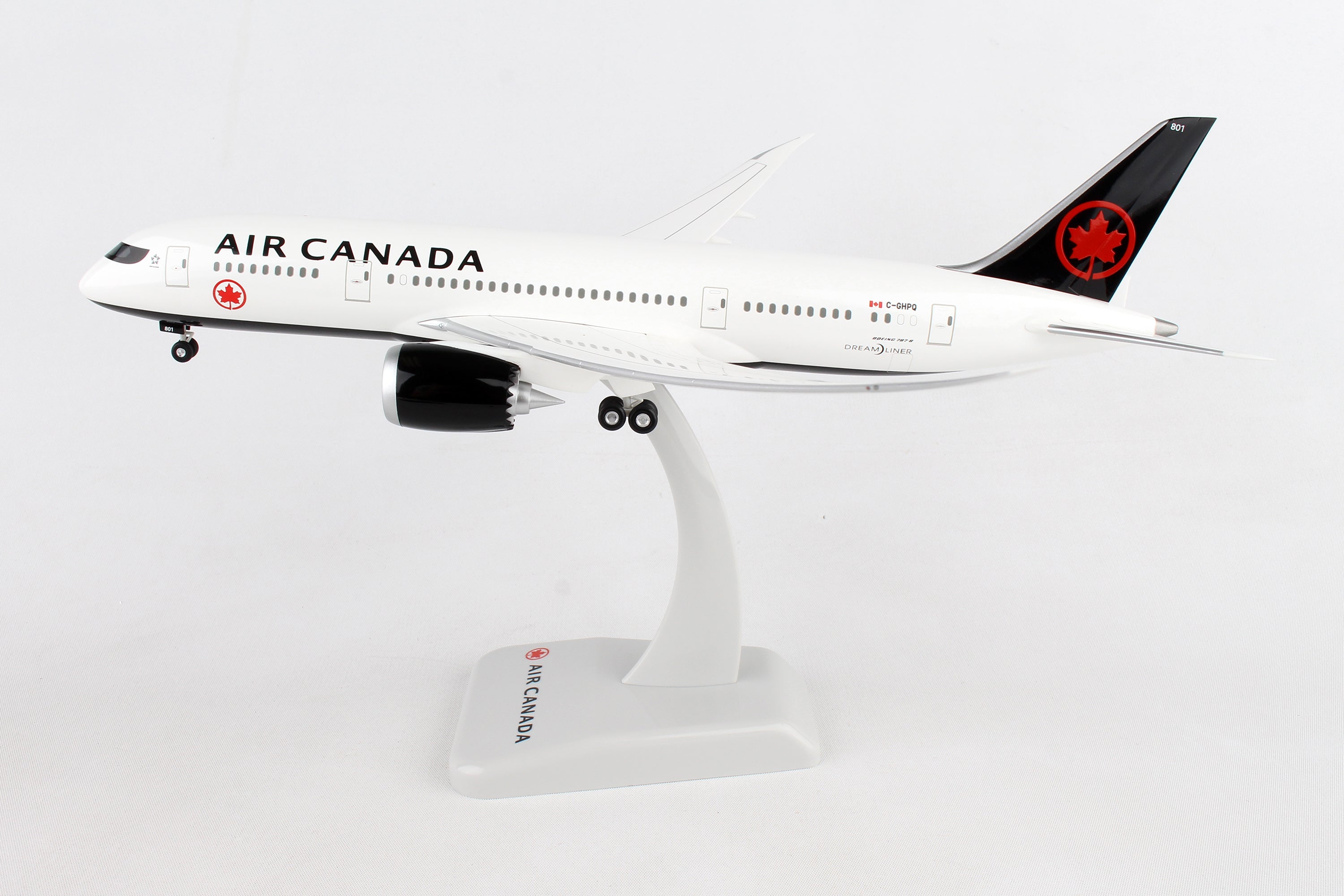 HOGAN AIR CANADA 787-8 1/200 W/GEAR & STAND REG#C-GHPQ (**)