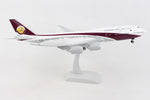HOGAN QATAR AMIRI 747-8 1/200 W/GEAR REG