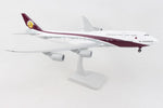 HOGAN QATAR AMIRI 747-8 1/200 W/GEAR REG