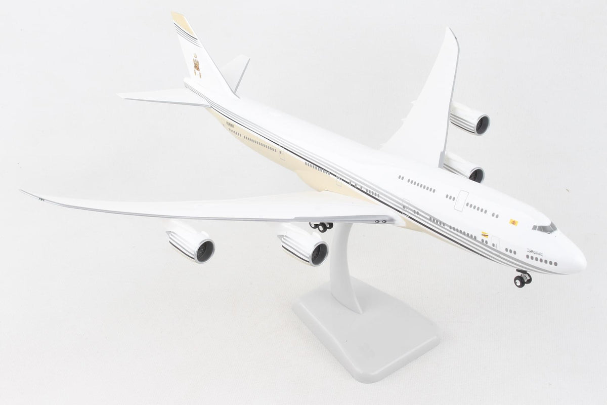 HOGAN BRUNEI GOVERNMENT 747-8 1/200 W/GEAR REG#VB-BHK (**) The Airplane Shop.