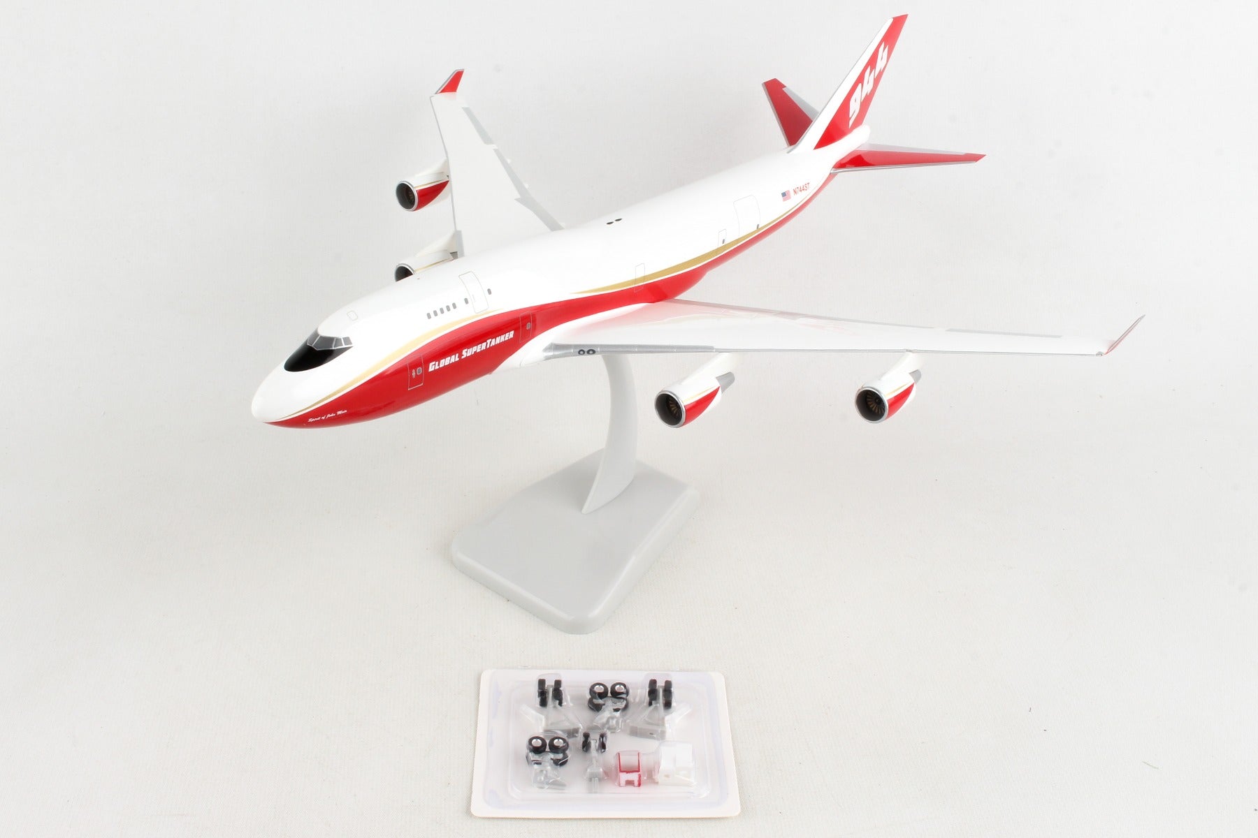 HOGAN USAF C-17 1/200 CHARLESTON AFB 07-7184 - Diecast Airplane