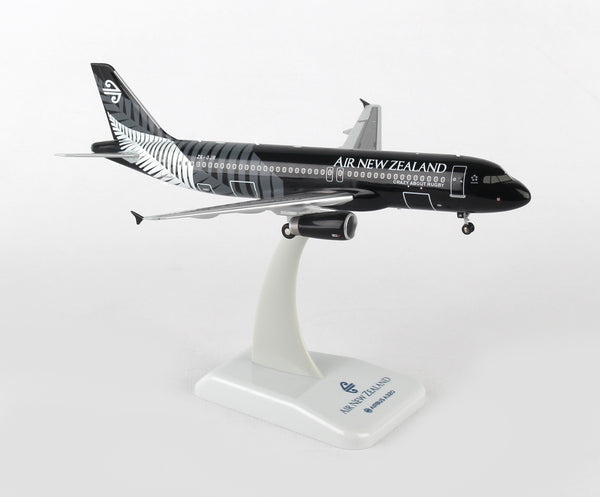 HOGAN AIR NEW ZEALAND A320 1/200 DIE-CAST REG#ZK-OJR (**)
